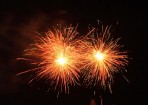 fireworks_121899_08.jpg