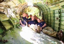 Squadron visits mountain plane wreck