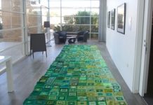 Knitters have big knack for city squares