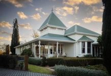 Step aside for a rare look at the Granite Belt’s top private gardens, plus organic market gardens