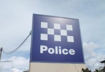 Armed robbery in Warwick