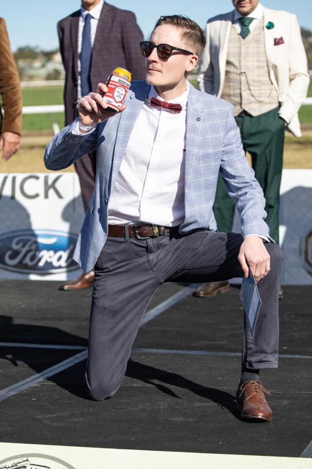 races_342631_14.jpg Warwick Today