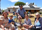 MHpicnic_365714_04.JPG