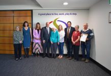 Bush balladeer honoured