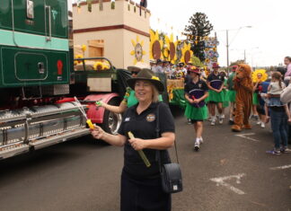 GALLERY: Sunflowers in bloom at Warwick Rodeo street parade