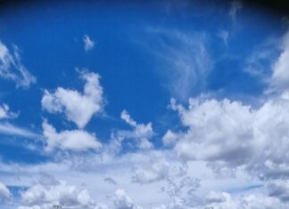 Valleys and RSL challenge for top spot