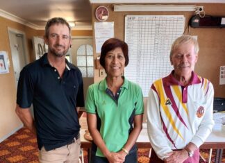 Warwick East hosts consistency singles