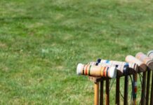 Trio score holes-in-one