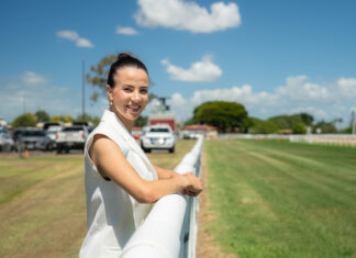 Warwick perfect start for emerging hoop